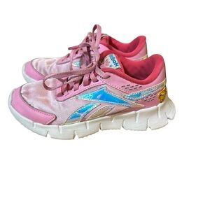 Reebok Zig Dynamica 2.0 Peppa Pig running sneakers in pink size 12